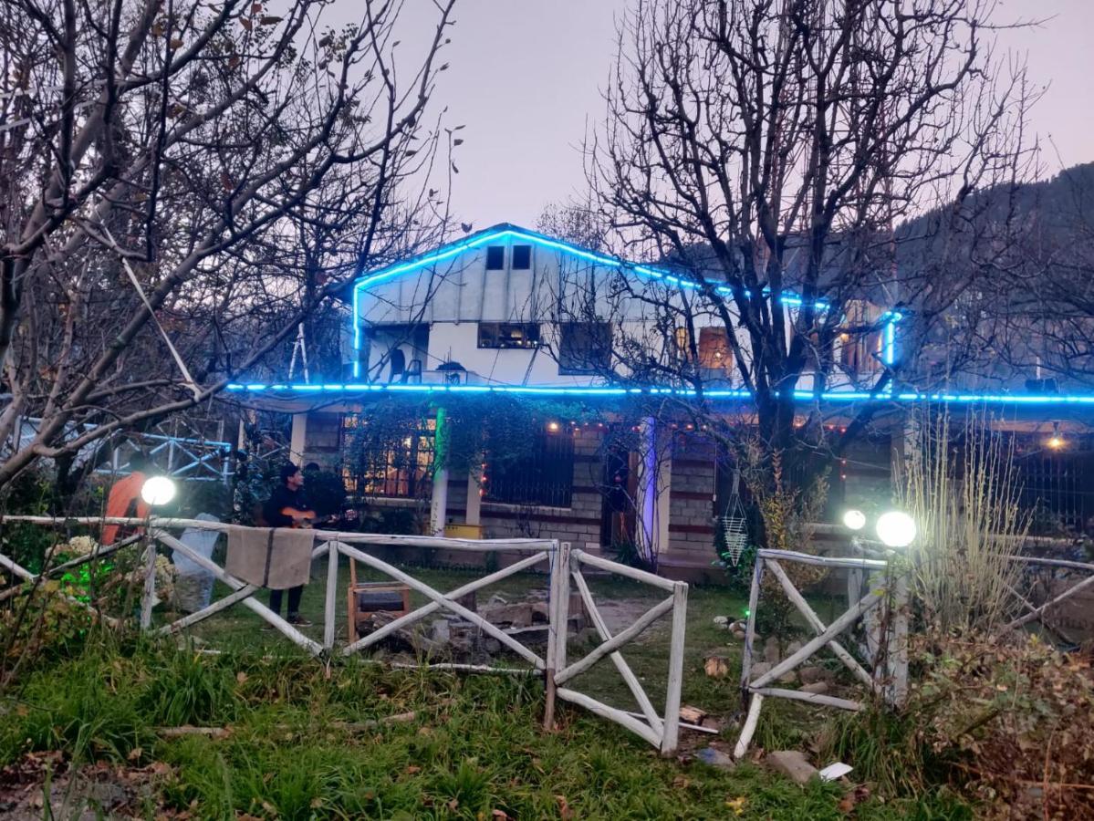 Mars Monkey Hostel & Cafe Manali  Exterior photo